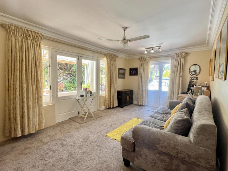 4 Bedroom Property for Sale in Tarragona Western Cape